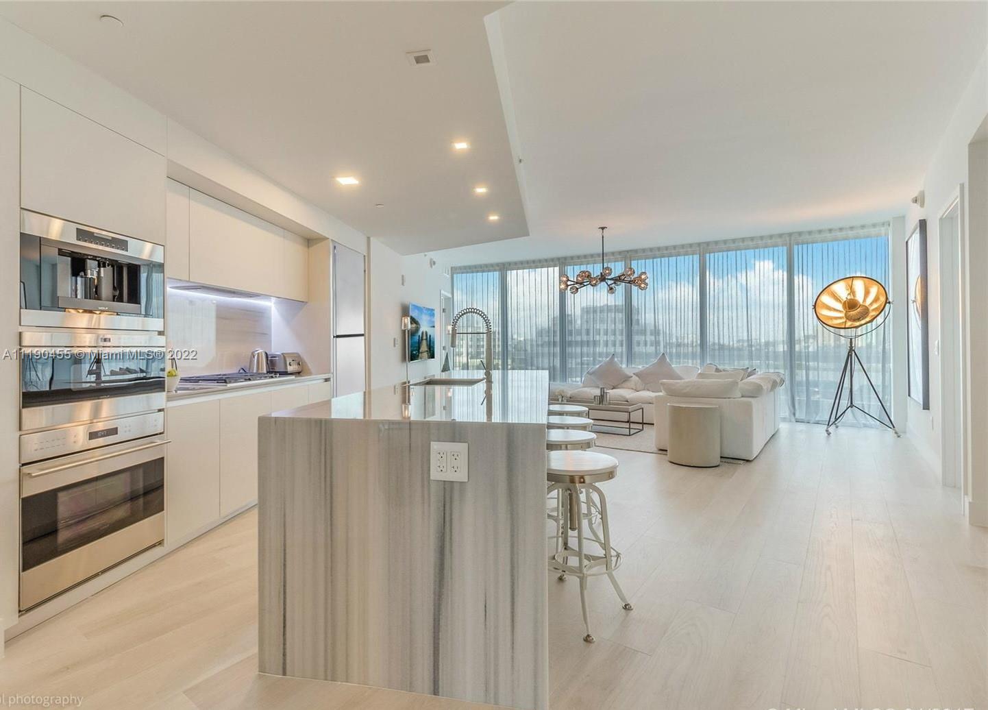 ONE OCEAN CONDO - Residential