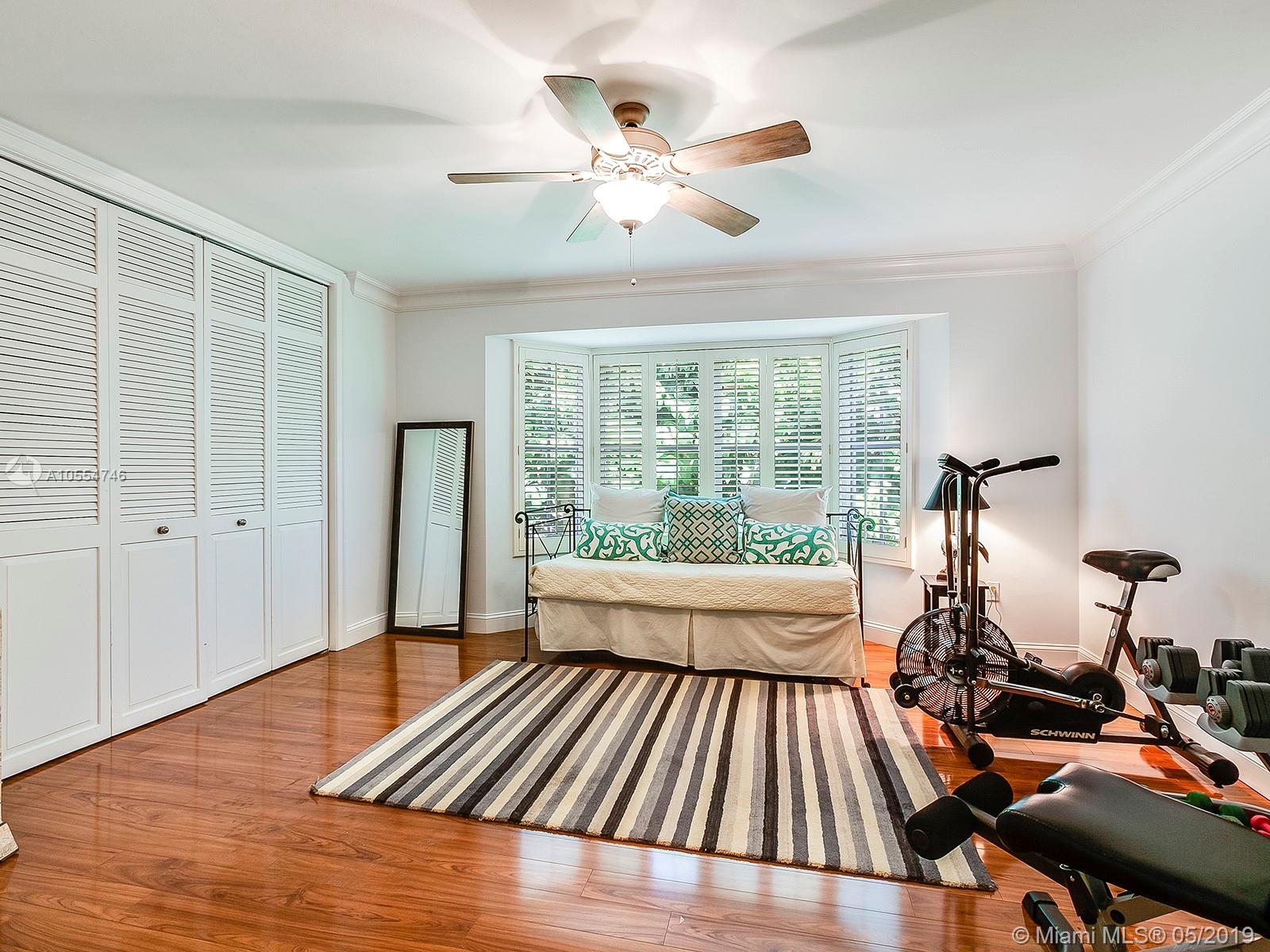 OLD CUTLER BAY - Residential