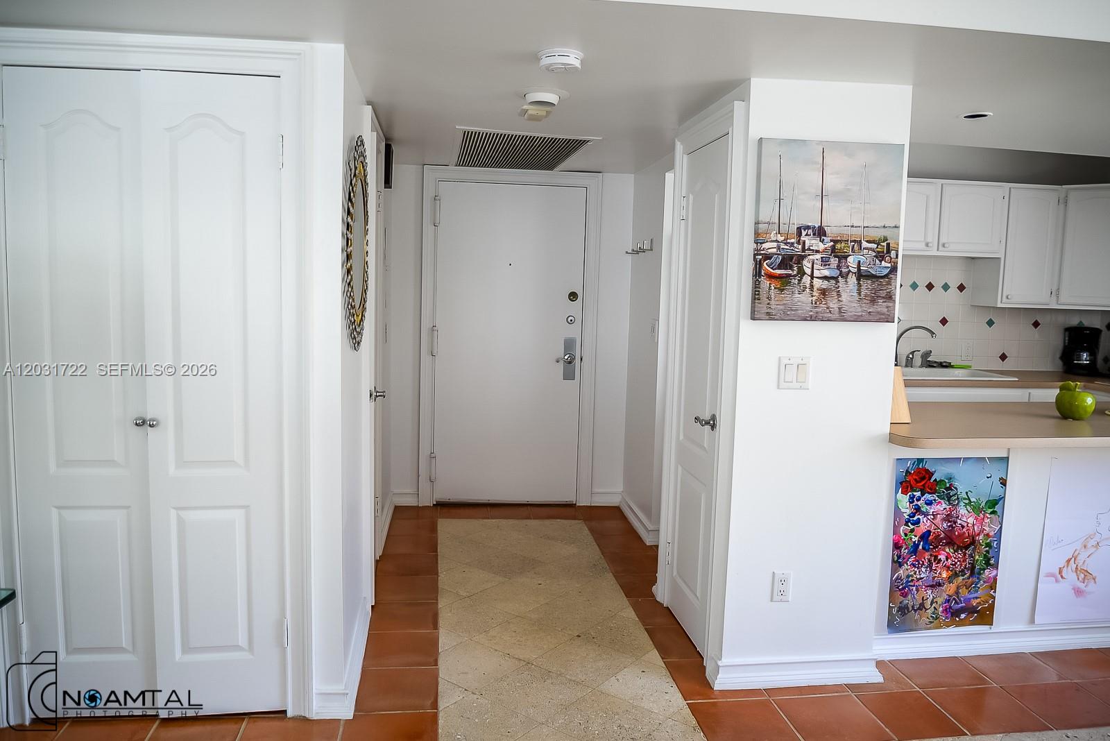 1390 OCEAN DRIVE CONDO - Residential Lease