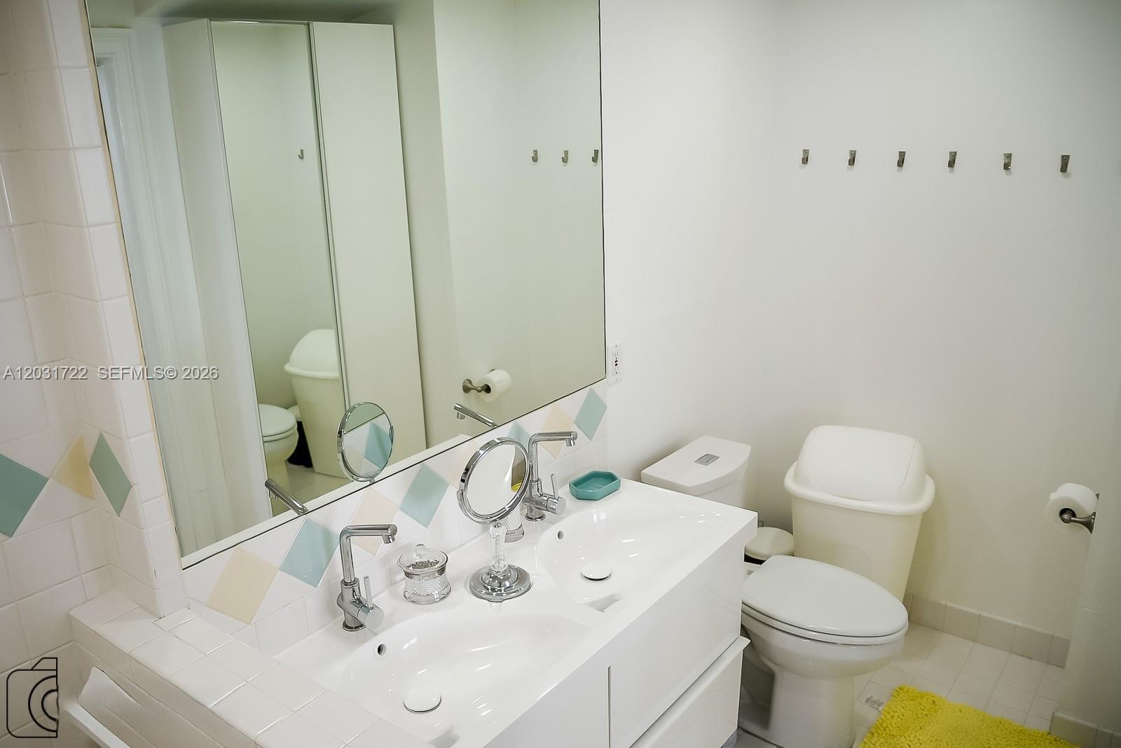 1390 OCEAN DRIVE CONDO - Residential Lease