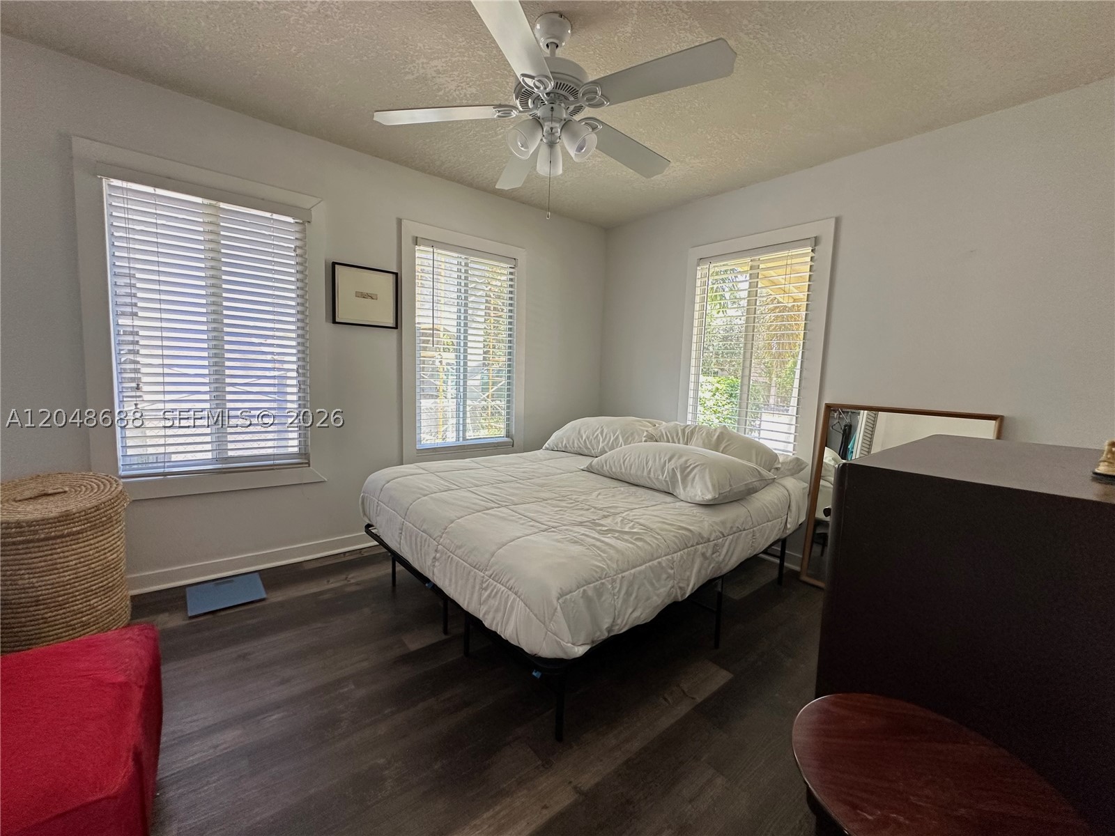 FROW HOMESTEAD - Residential Lease