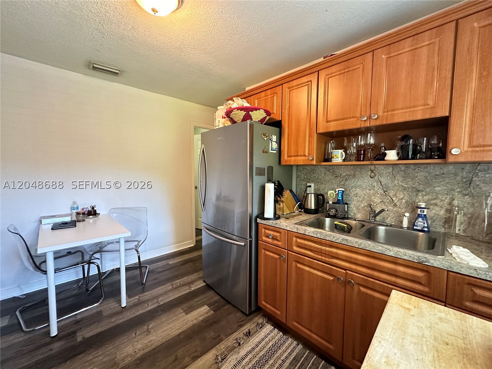 FROW HOMESTEAD - Residential Lease