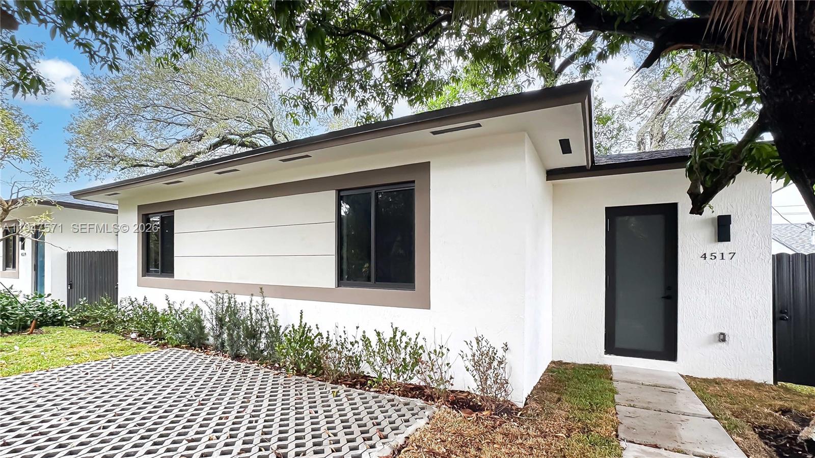 Unique opportunity! Stunning new construction located in a prime area, just 10 minutes from Miami International Airport and 10 minutes from Downtown Miami.



This beautiful property features 3 spacious bedrooms plus small office room, 3.5 bathrooms, a private patio perfect for entertaining, and a 4-car spot. It stands out for its excellent finishes, modern design, and well-distributed spaces that offer both comfort and style.



Perfect for living or investing in one of Miami’s fastest-growing areas.