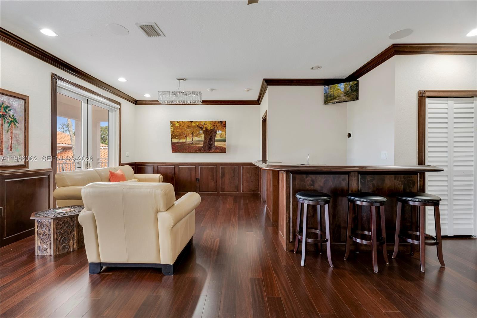 RIDGELINE ESTATES - Residential