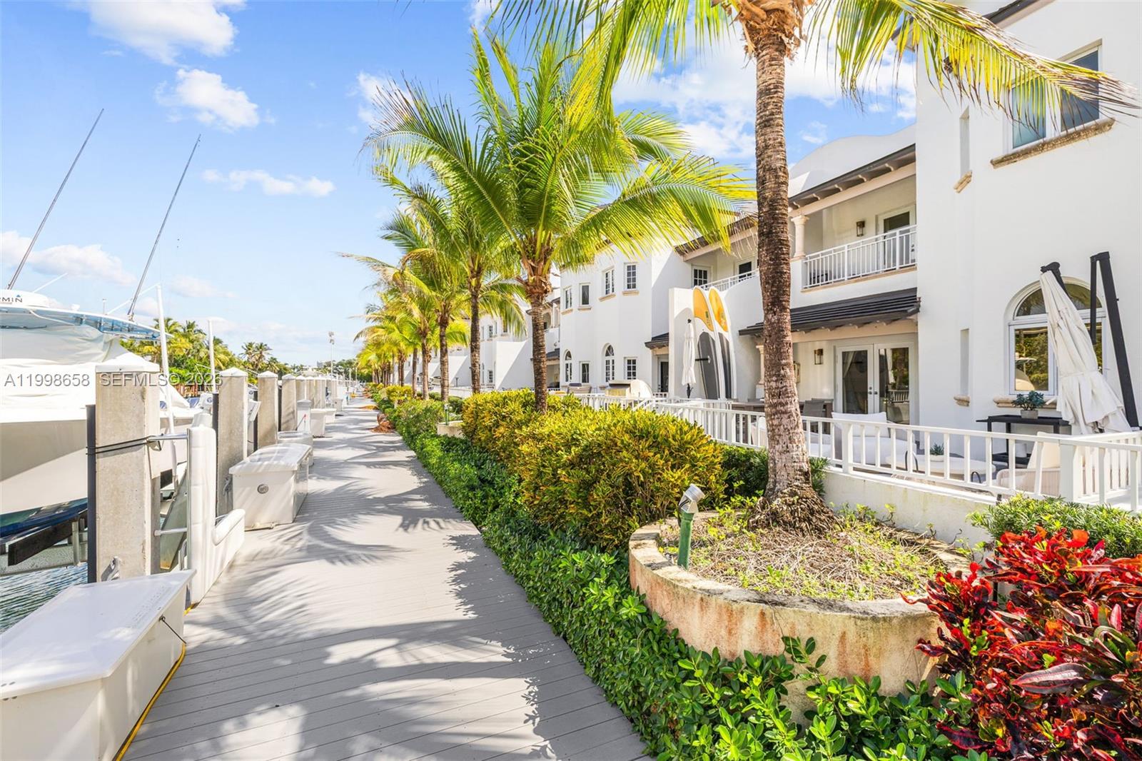 THE THS AT SUNSET HARBOUR - Residential