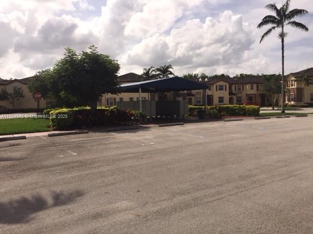 VILLAS AT CARMEL CONDO NO1 - Residential