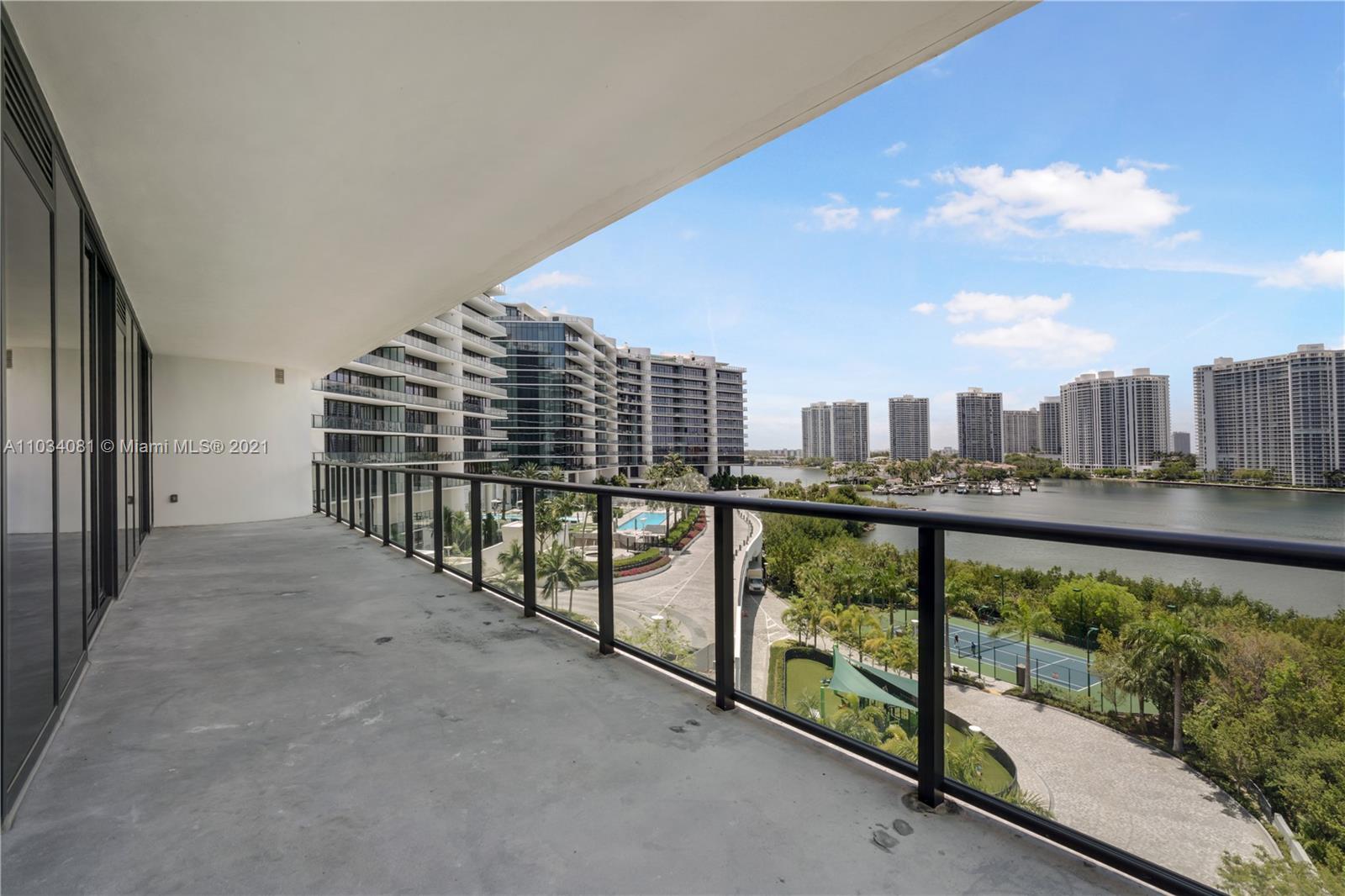 PRIVE CONDO - Residential