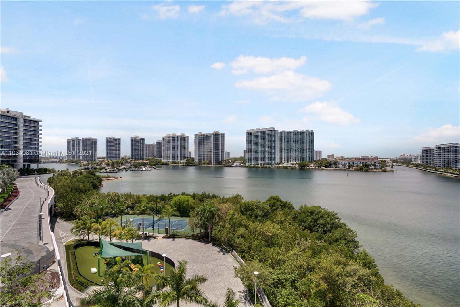 PRIVE CONDO - Residential
