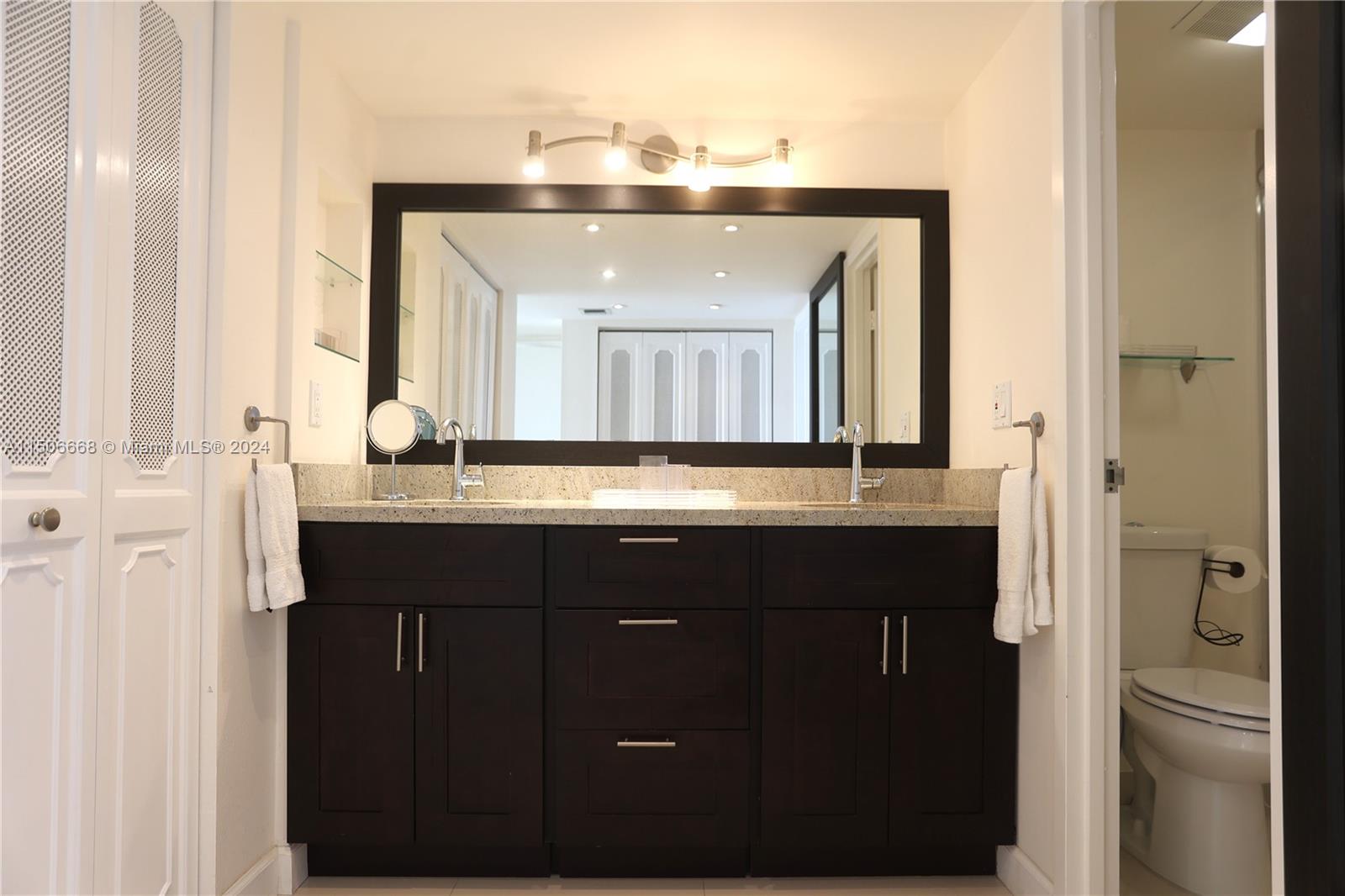 EL DORADO CONDO - Residential Lease