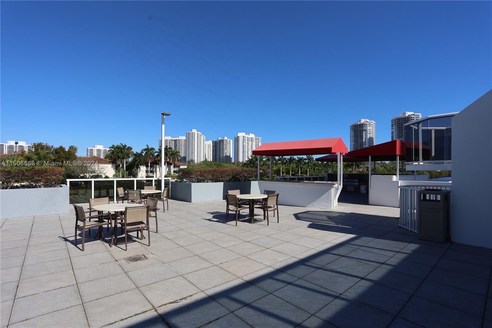 EL DORADO CONDO - Residential Lease