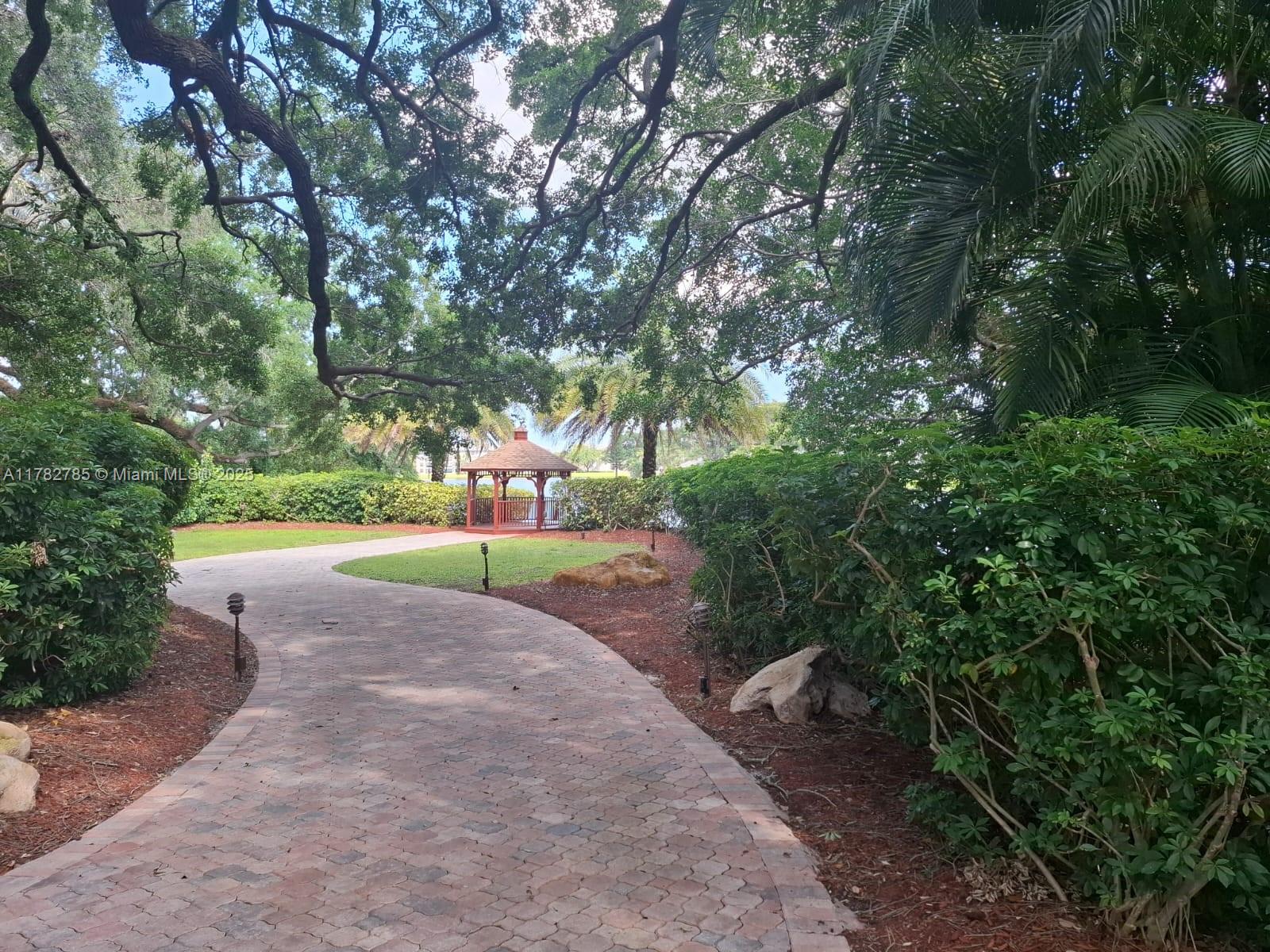 POINCIANA 3 OF PINE ISLAN - Residential Lease
