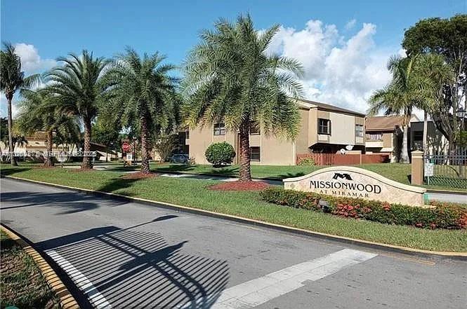 MISSIONWOOD AT MIRAMAR CO - Residential