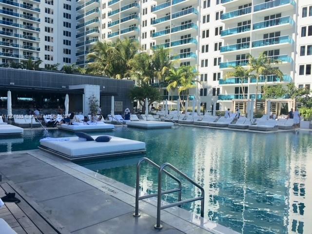 RONEY PALACE CONDO - Residential Lease