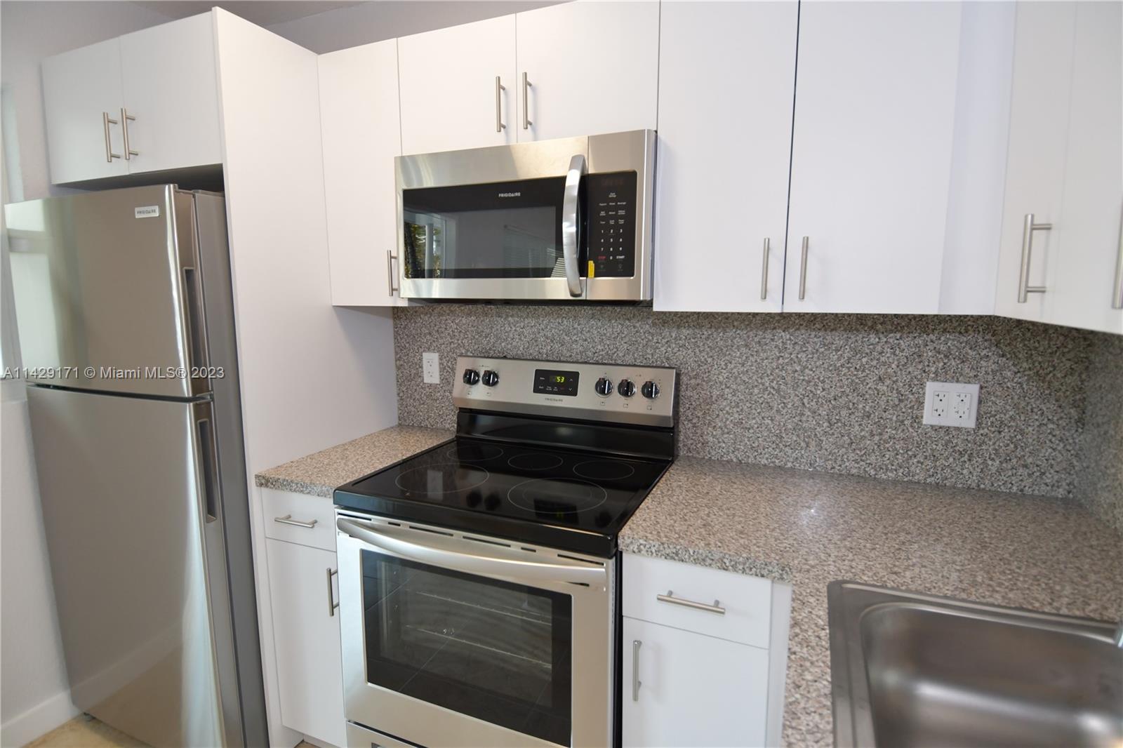 ORCHARD VILLA EXTENSION - Residential Lease