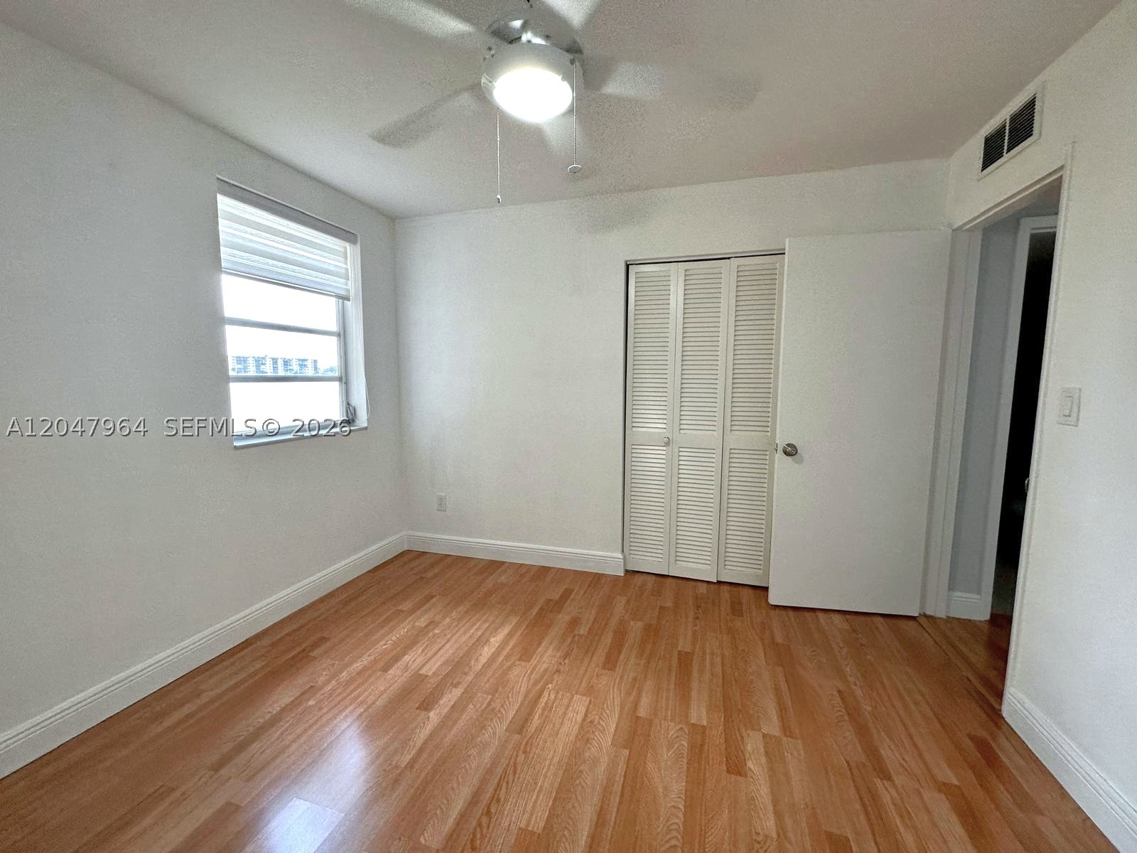 SIXTH FORUM CONDOMINIUM - Residential