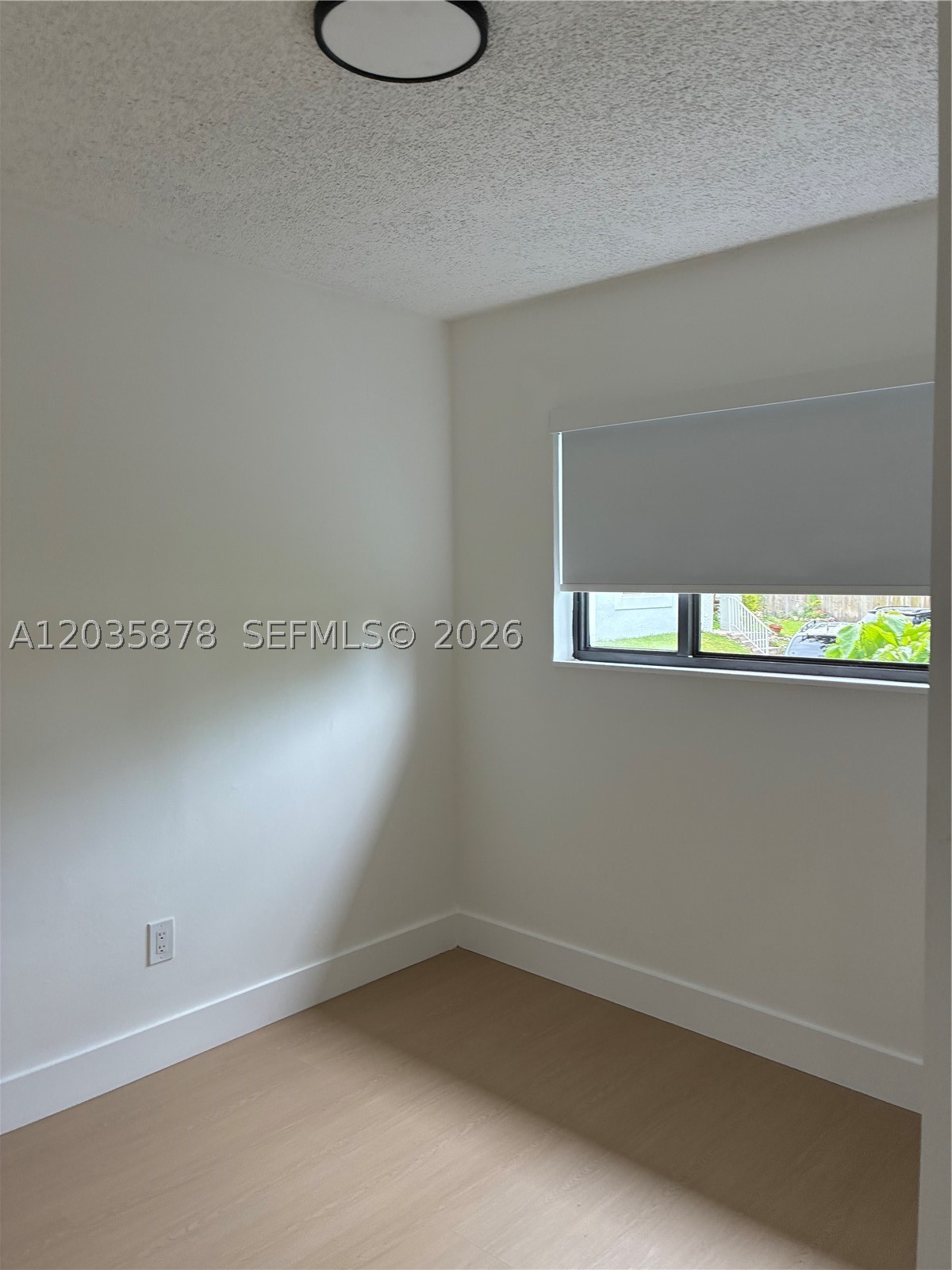 BISCAYNE VILLA HOMES SEC - Residential Lease