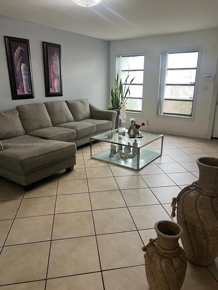 SPRINGS COLONY CLUB CONDO - Residential