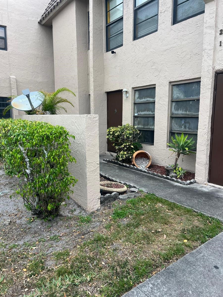 SPRINGS COLONY CLUB CONDO - Residential