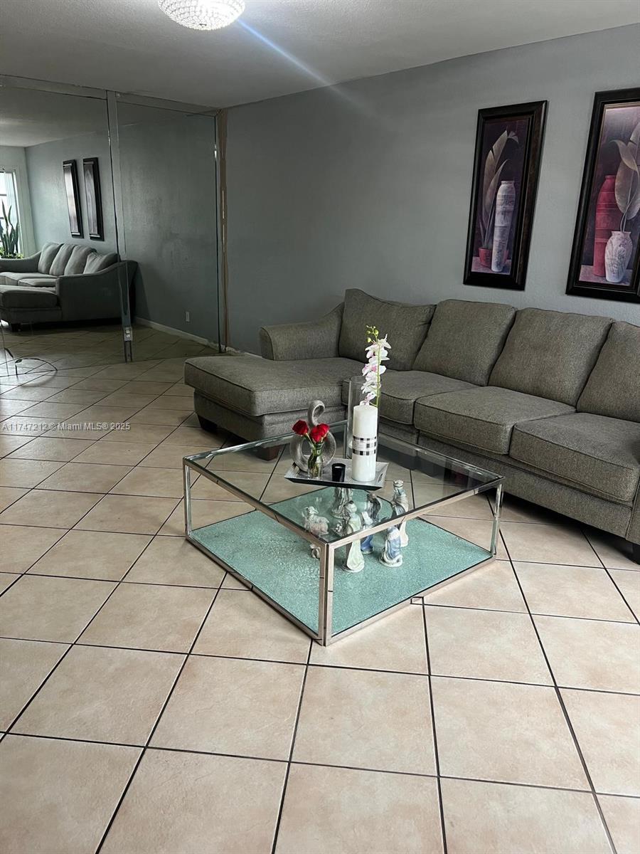 SPRINGS COLONY CLUB CONDO - Residential