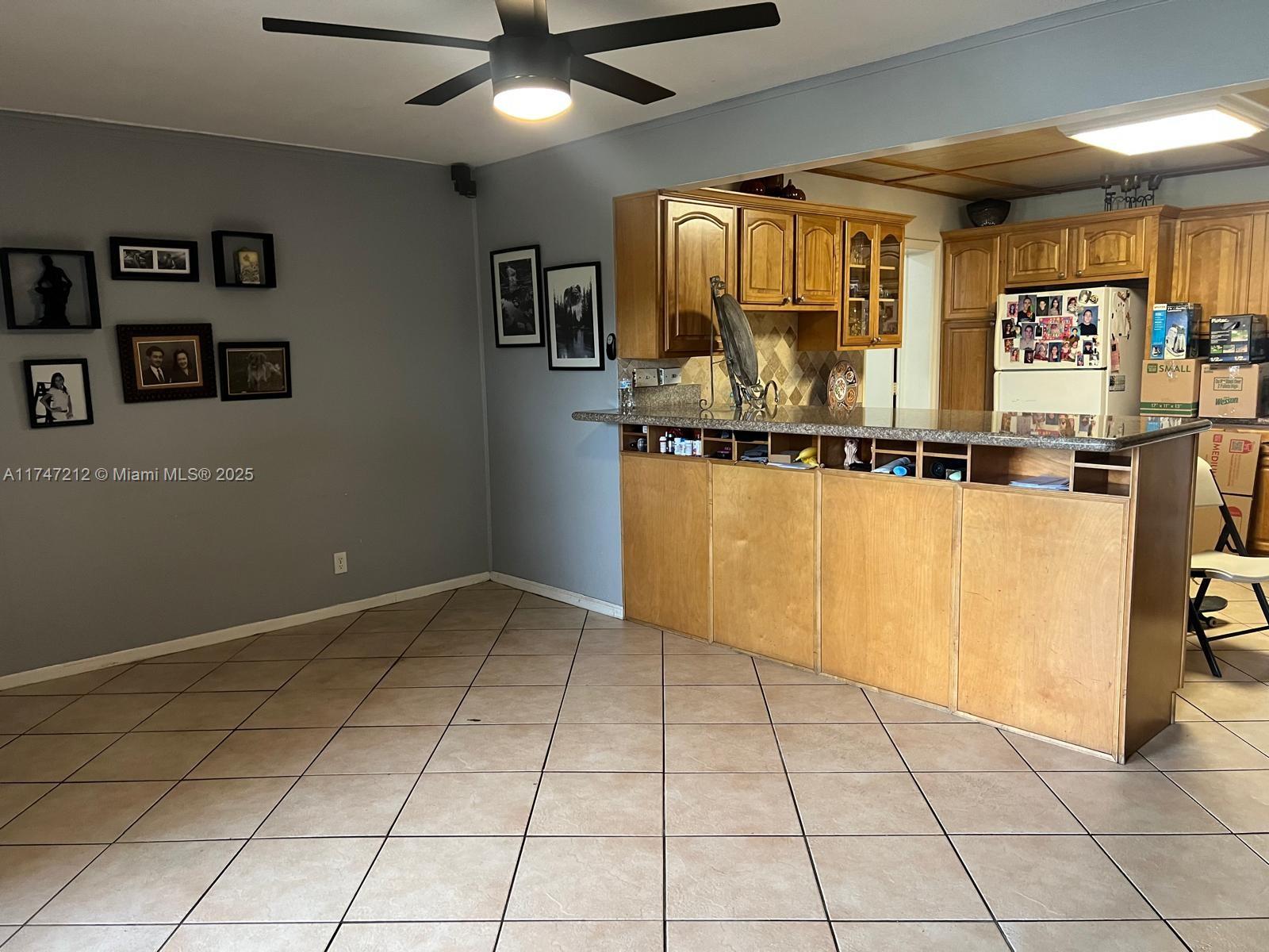 SPRINGS COLONY CLUB CONDO - Residential