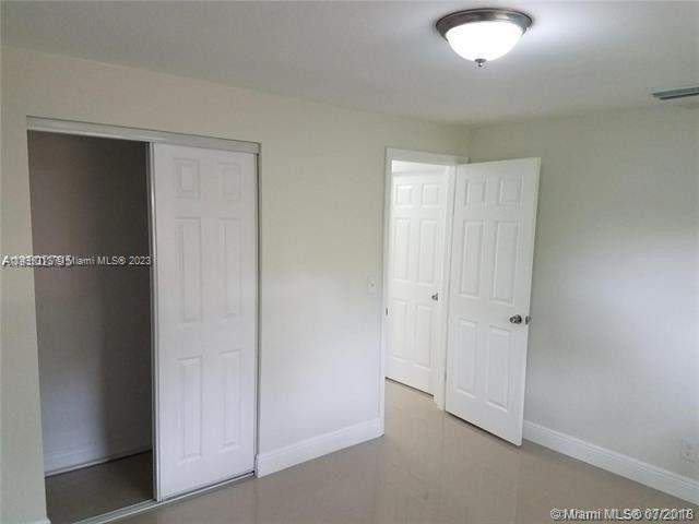 PLAYLAND ESTATES SEC 2 - Residential Lease