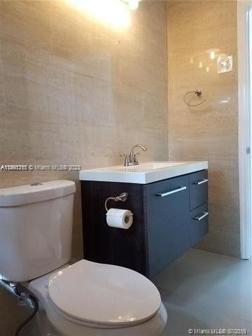 PLAYLAND ESTATES SEC 2 - Residential Lease