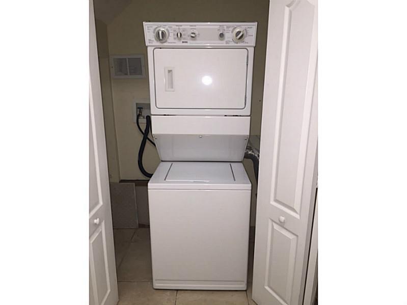 CENTURY PARK CONDO NO 2 - Residential Lease