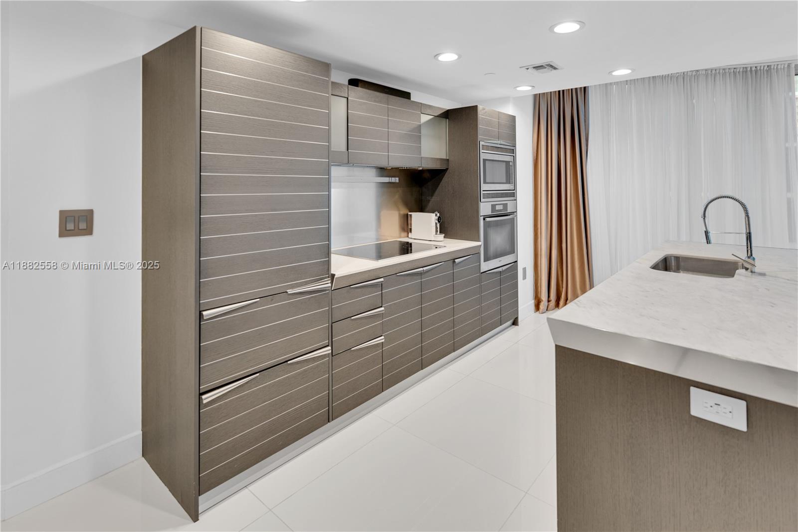 EPIC WEST CONDO - Residential