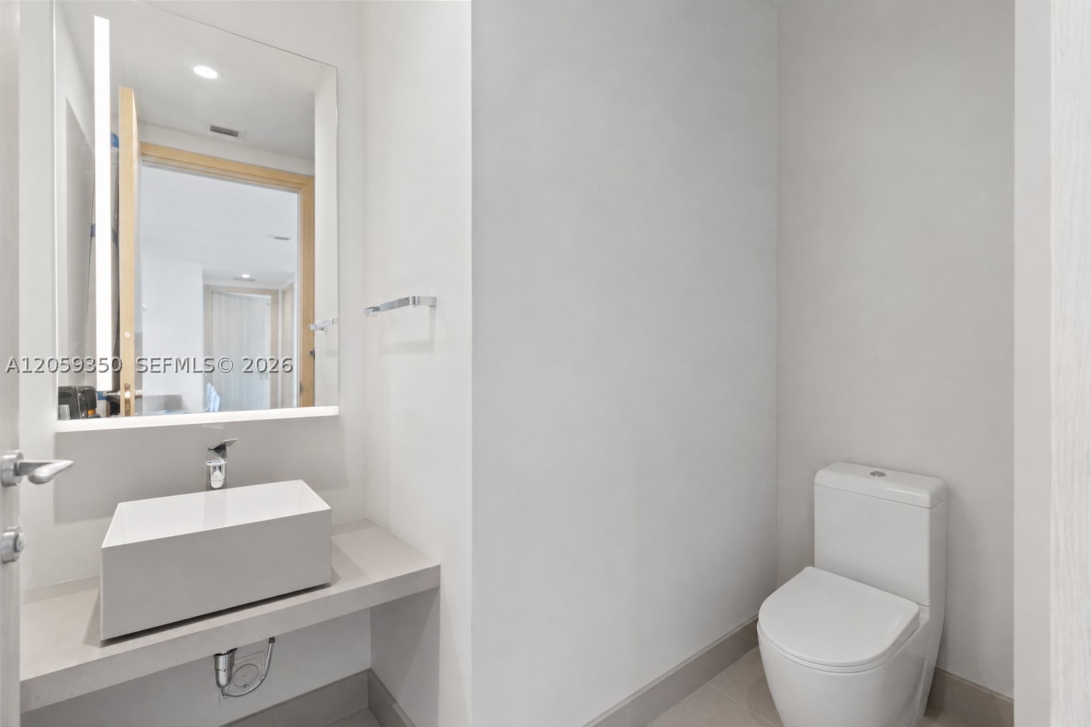 BRICKELL FLATIRON - Residential