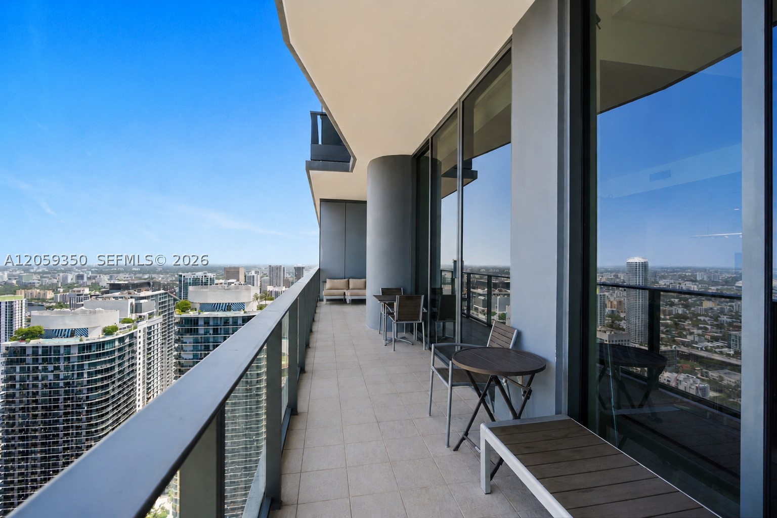 BRICKELL FLATIRON - Residential