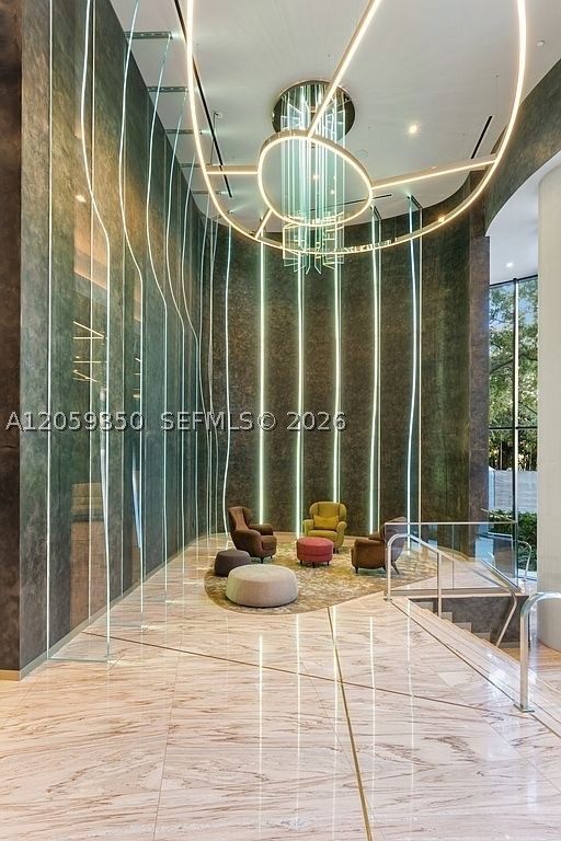 BRICKELL FLATIRON - Residential