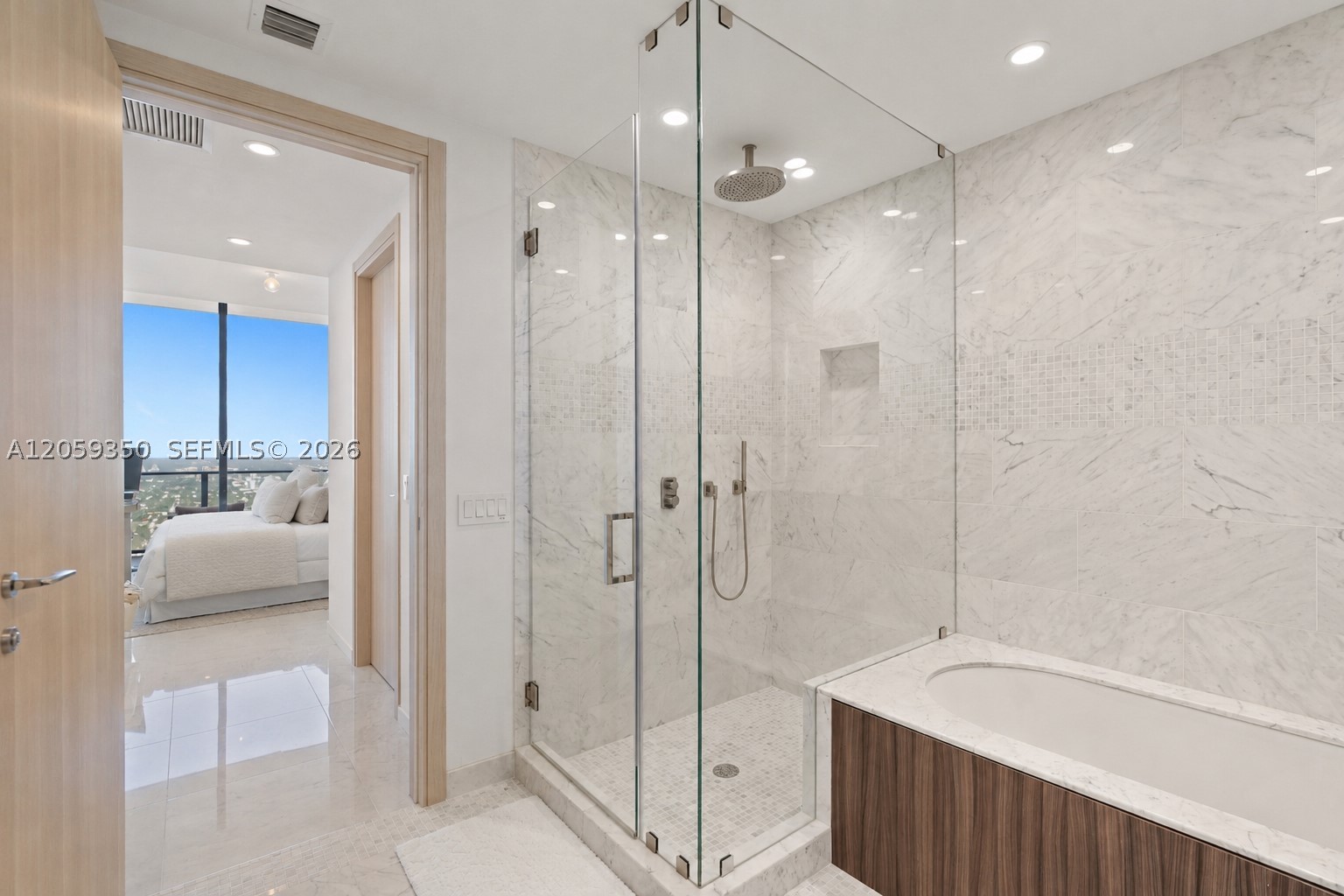 BRICKELL FLATIRON - Residential