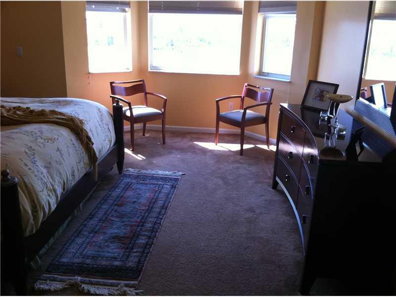 RIVIERA ISLES I 167-28 B - Residential