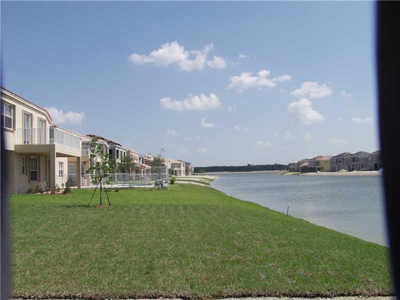 RIVIERA ISLES I 167-28 B - Residential