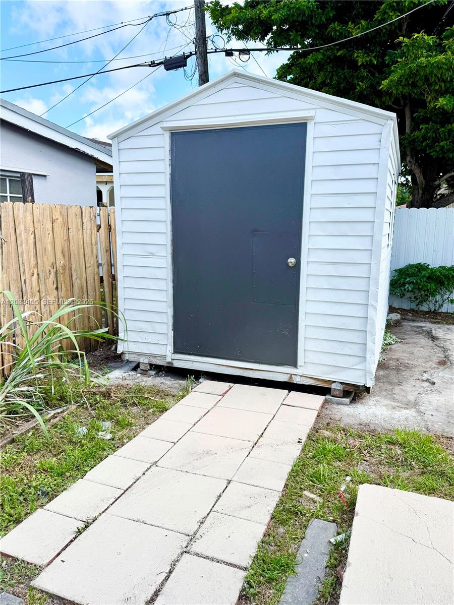 SUNLAND PARK SECTION 2 - Residential