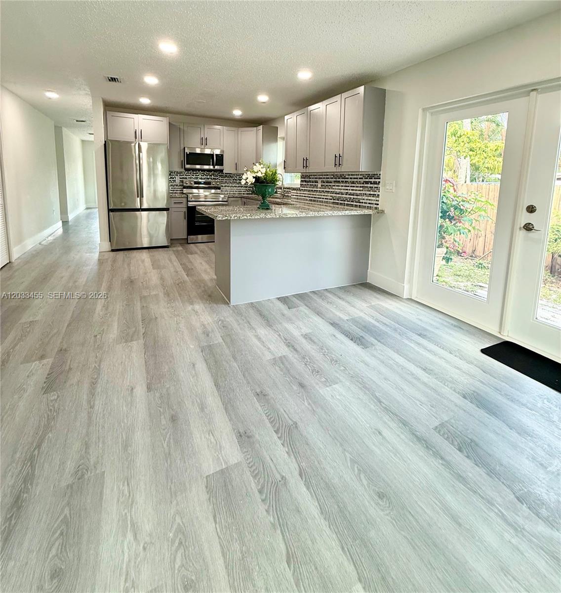 SUNLAND PARK SECTION 2 - Residential