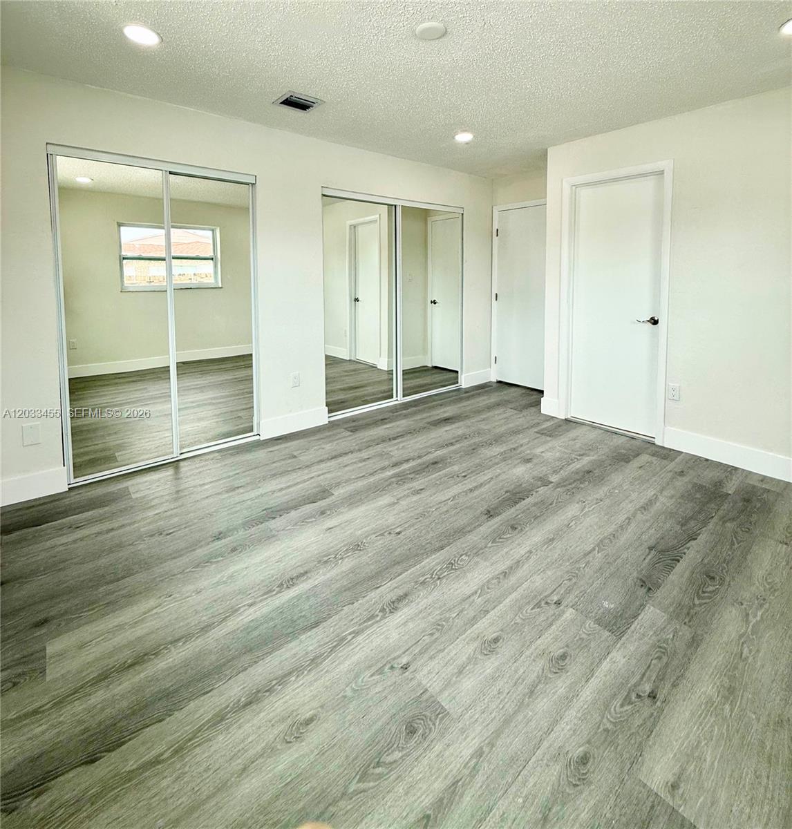 SUNLAND PARK SECTION 2 - Residential