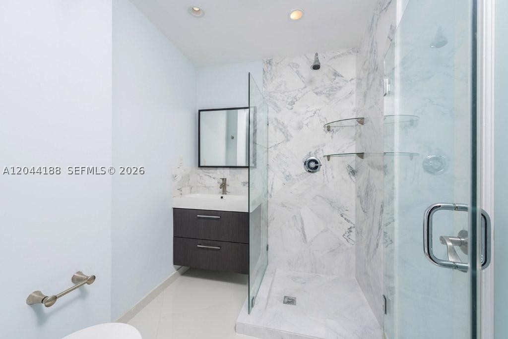 PORTOFINO TOWER CONDO - Residential Lease