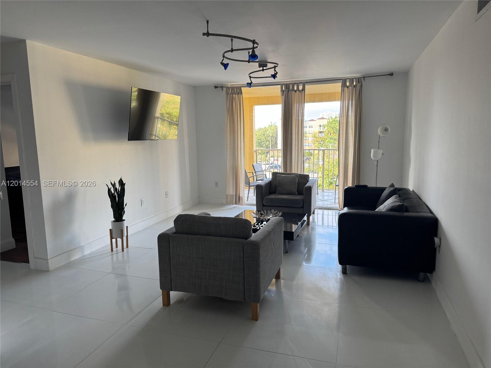 EXCELLENT FOR INVESTORS.  THIS STUNNING APARTMENT FEATURES RECENT UPGRADES, INCLUDING NEW TILE FLOORING THROUGHOUT AND A FULLY REMODELED BATHROOM AND LIVING AREA.  BUILDING ALLOWS AIRBNB AND SHORT-TERM RENTALS. FANTASTIC LOCATION.  ENJOY RESORT-STYLE AMENITIES INCLUDING A POOL, BBQ AREA, CHILDREN'S PLAYGROUND, GYM, TENNIS COURT, AND ACCESS TO A 3-MILE WALKING TRACK.  4 MINUTES TO AVENTURA MALL AND NICE RESTAURANTS. THE FURNITURE WITH EVERYTHING INCLUDED IS  $3,500.00.