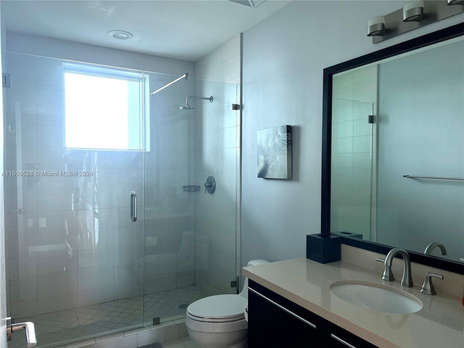 ELOQUENCE ON THE BAY COND - Residential Lease