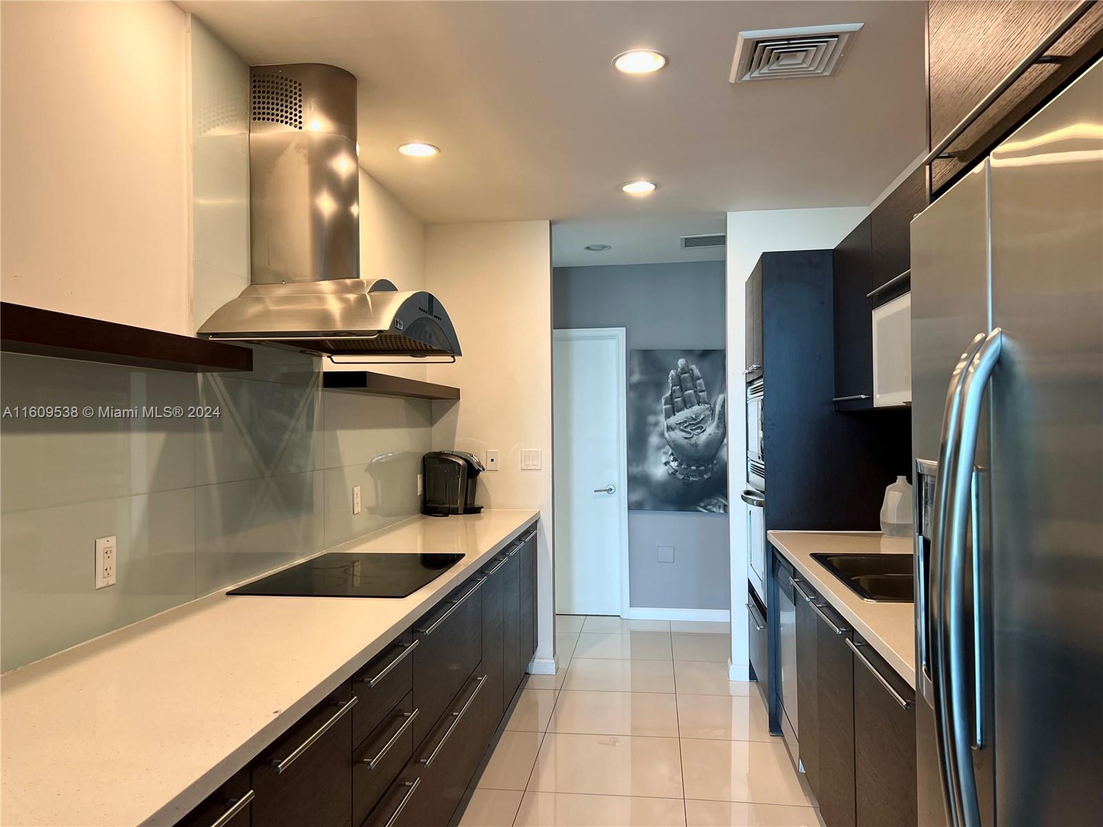 ELOQUENCE ON THE BAY COND - Residential Lease