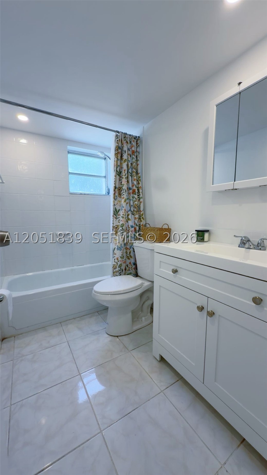 PLANTATION PINES CONDO - Residential