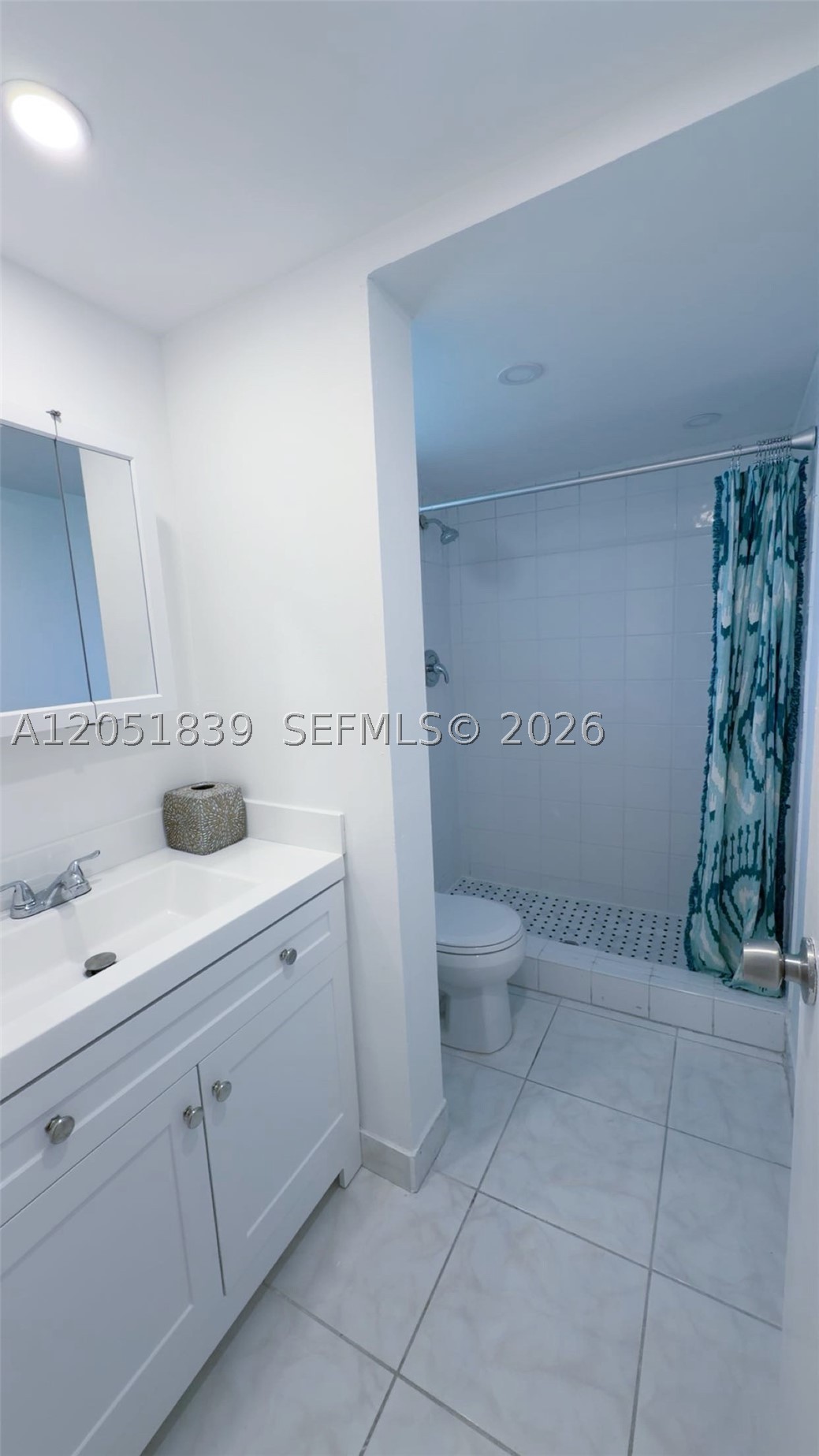 PLANTATION PINES CONDO - Residential