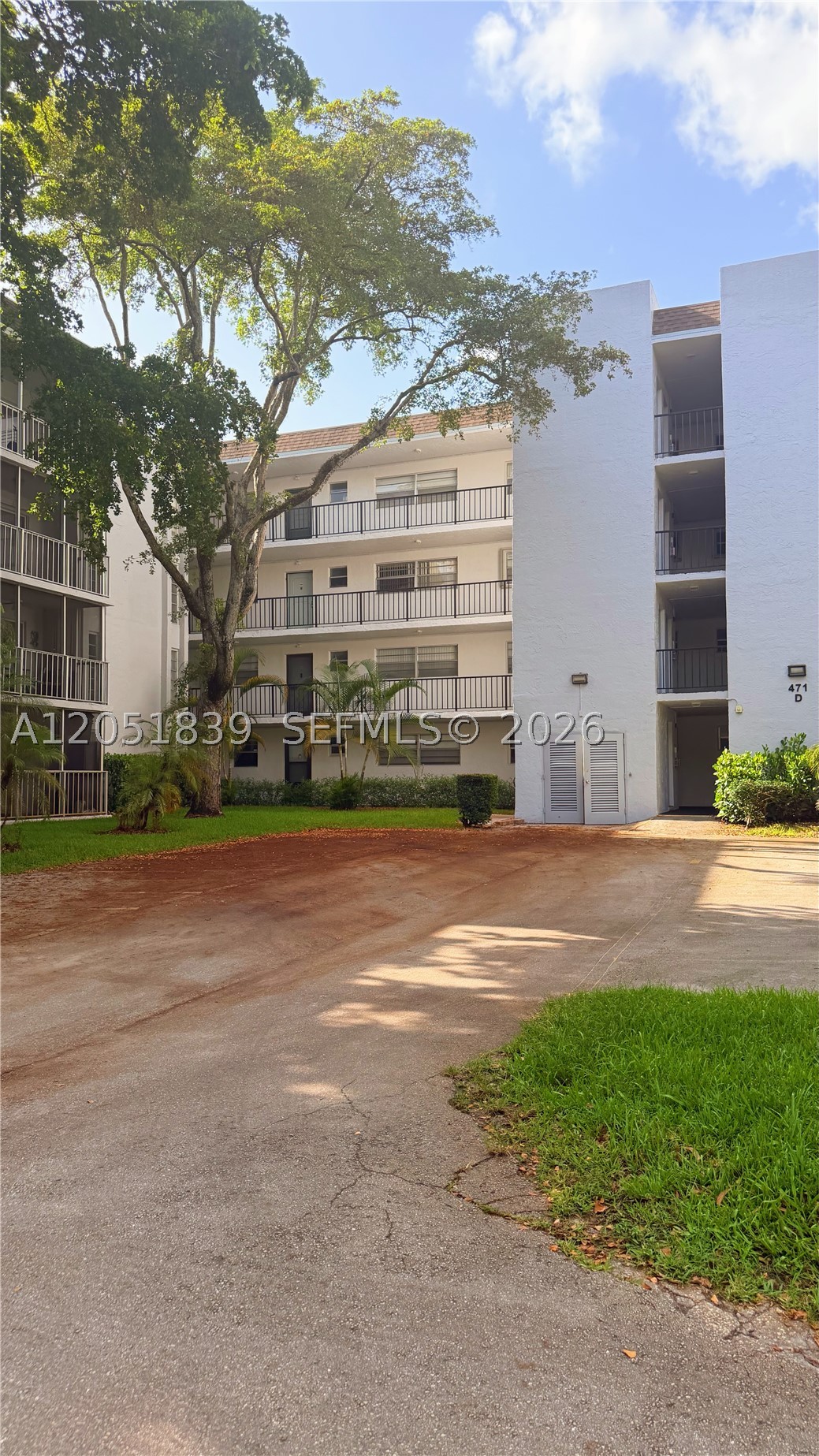 PLANTATION PINES CONDO - Residential
