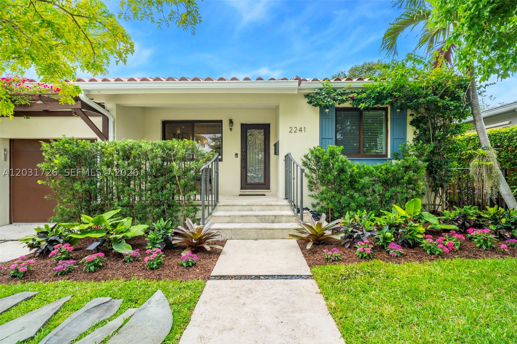 SILVER BLUFF EST-SEC B - Residential
