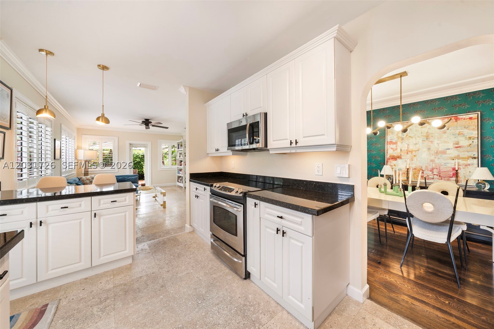 SILVER BLUFF EST-SEC B - Residential