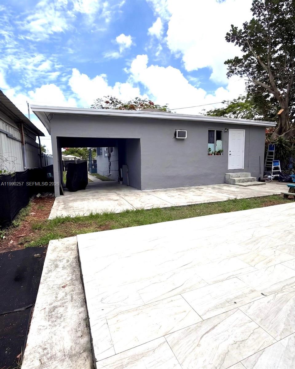 MEAD-LAWN - Residential Income