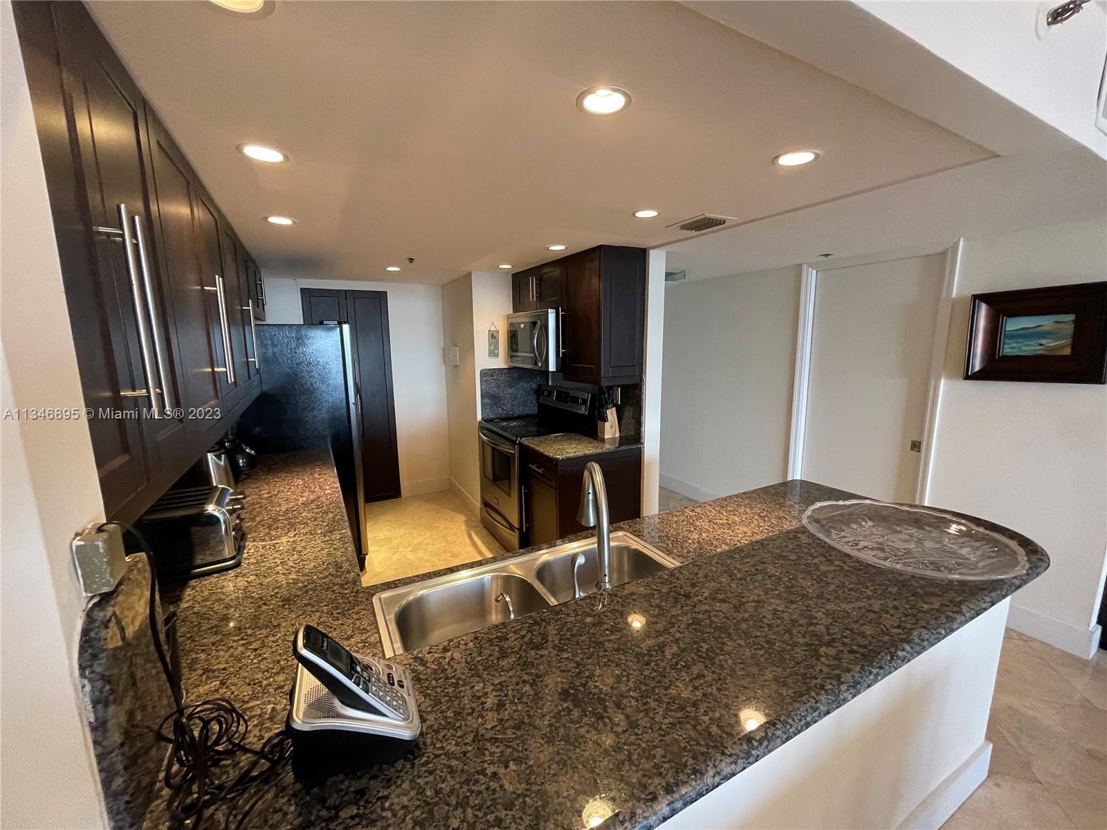 VENETIA CONDO - Residential Lease