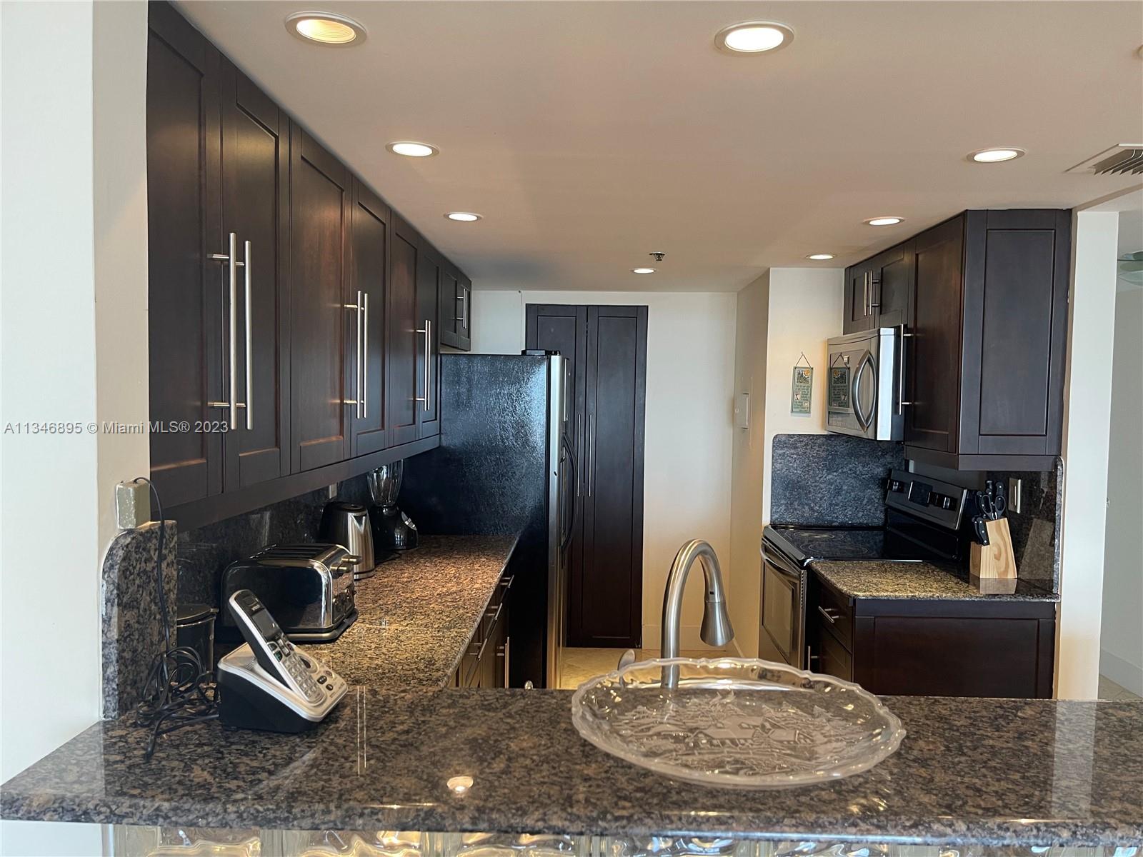 VENETIA CONDO - Residential Lease