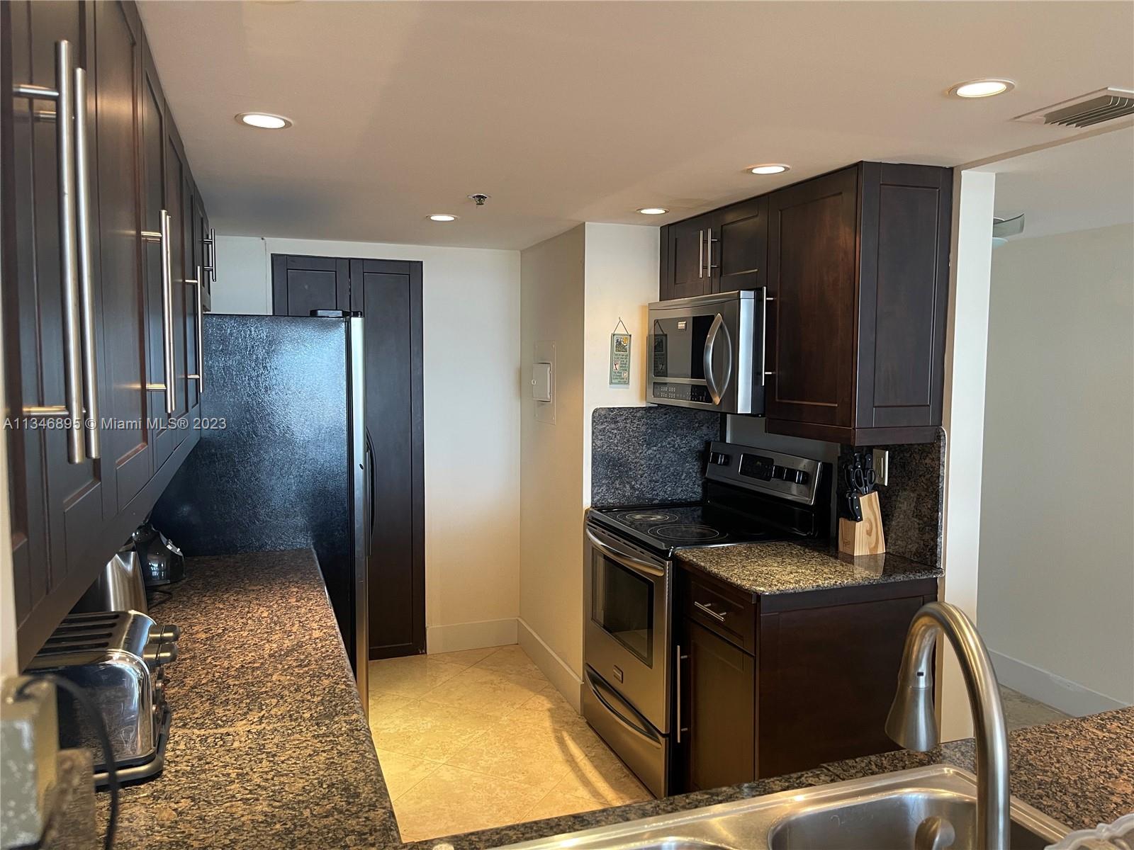VENETIA CONDO - Residential Lease